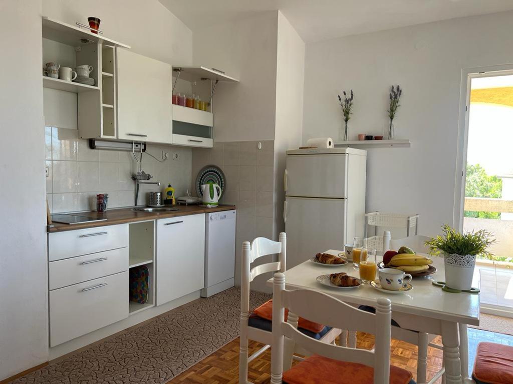Apartmani Bosiljka Nin Buitenkant foto